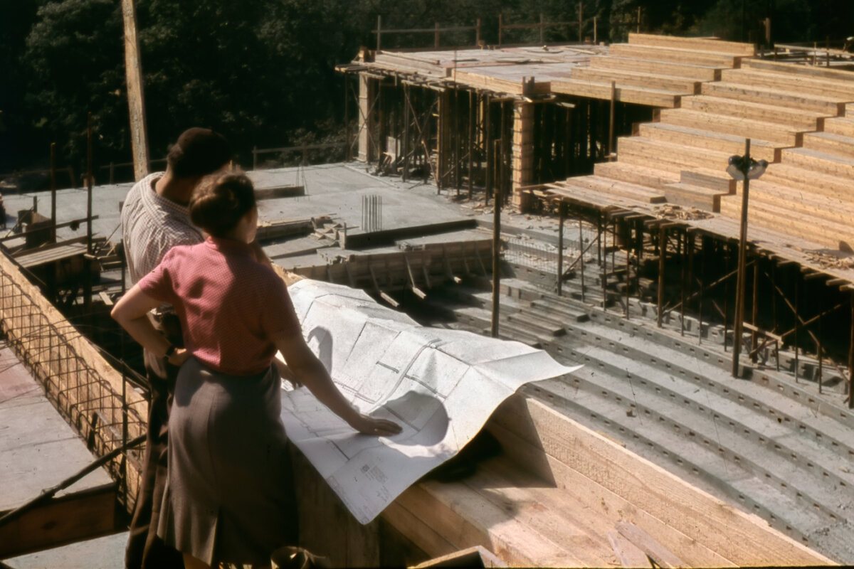 Sochařky a architektky